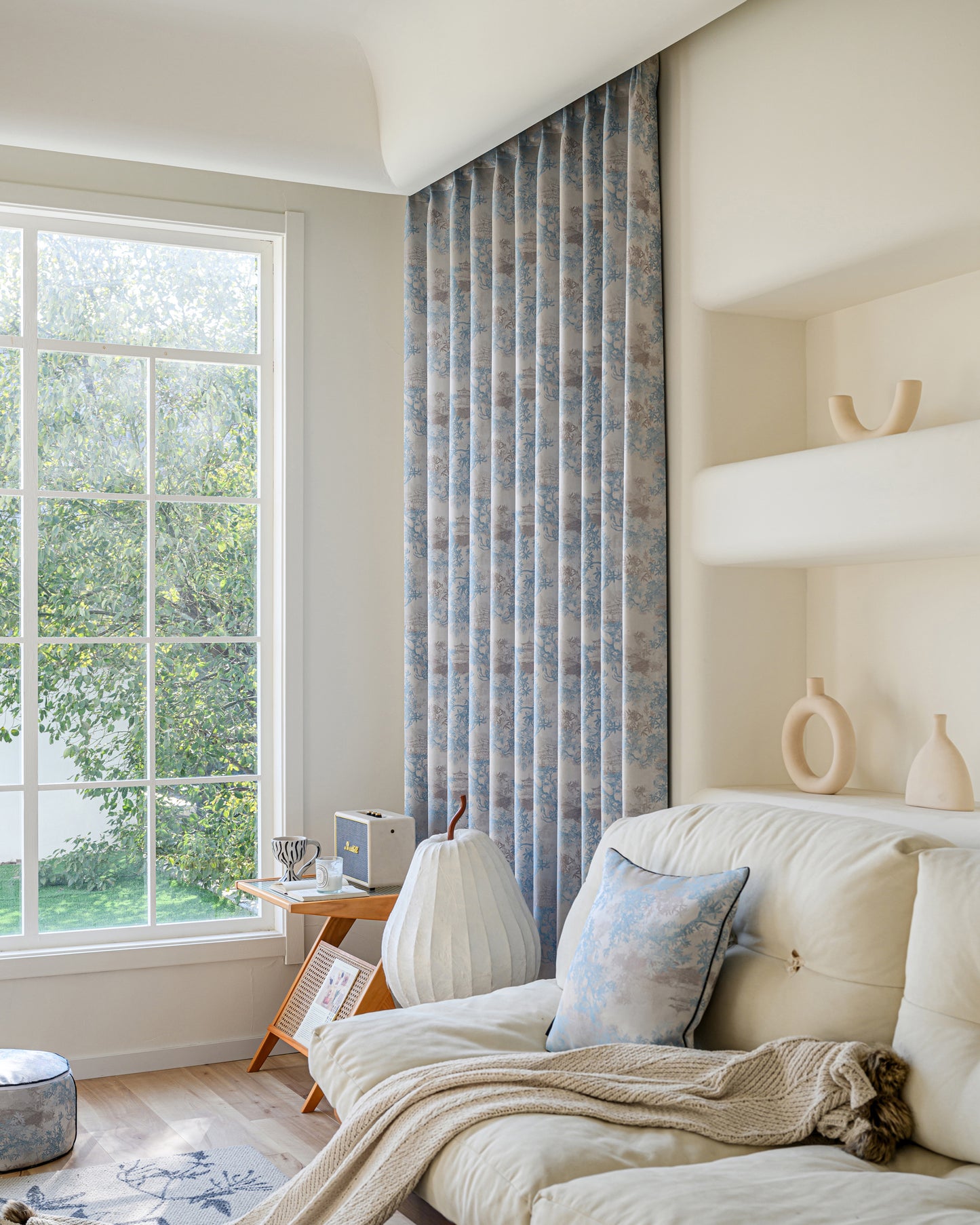A pair of Chinese style printed retro pattern curtains, blue floral curtains, blackout curtains for living room and bedroom, custom curtains